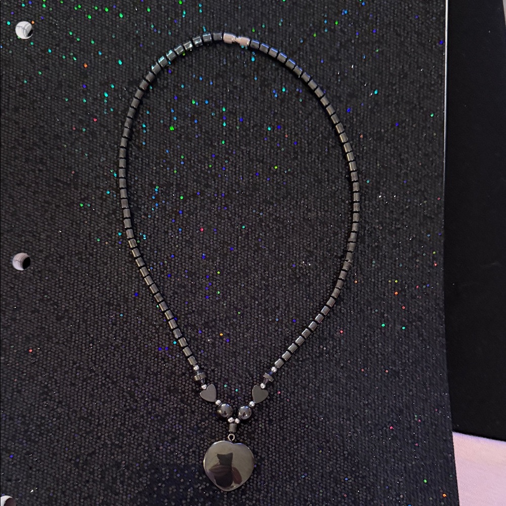 Hematite Elegant Black Beaded Necklace(Vintage)